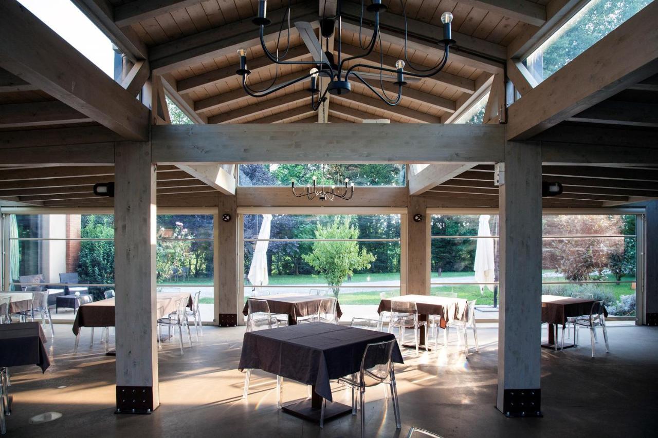 La Rondanina Villa Castelnuovo Fogliani Exterior photo